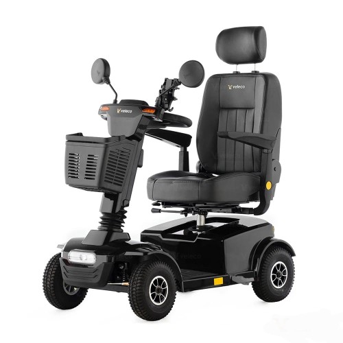 JUMPY BLACK 01.jpg